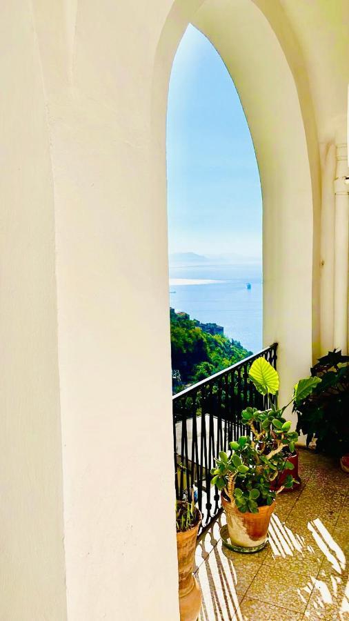 Borgo Virginia - Sea View In Amalfi Coast Lägenhet Vietri Exteriör bild